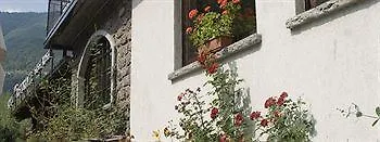 Hotel Ristorante Sassi Rossi Taceno