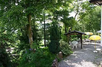 Hotel Ristorante Sassi Rossi Taceno